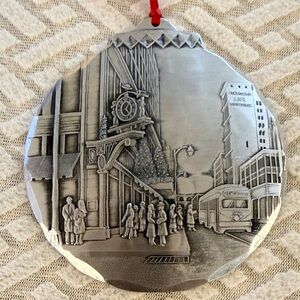 Linda Barnicott Wendell August Forge 2011 Ornament Signed Under Kaufmanns  Clock